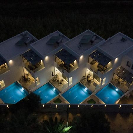 Skyros Blue Suites Dış mekan fotoğraf