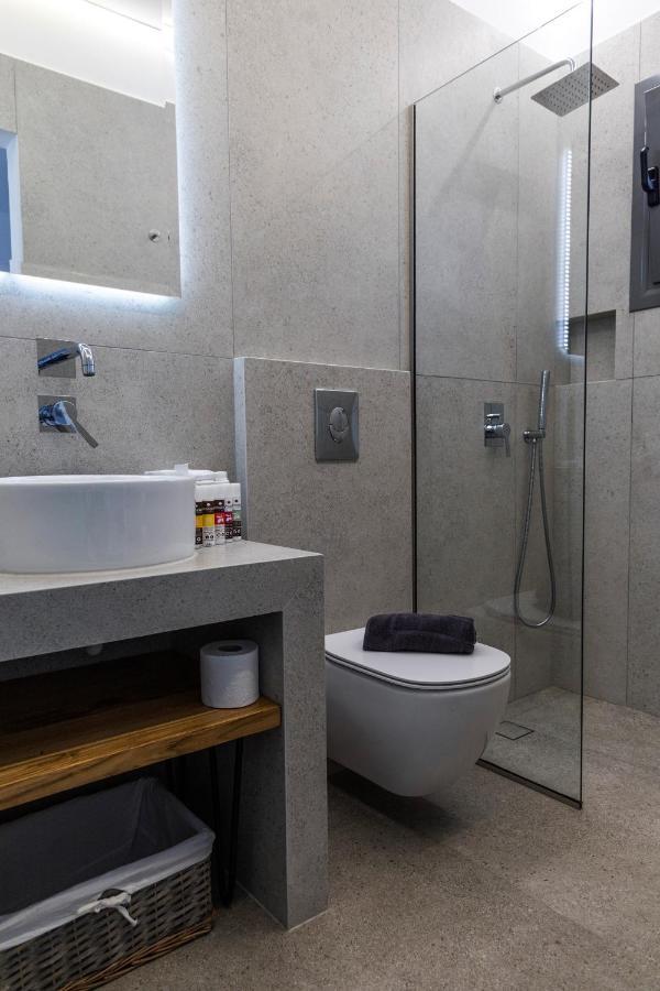 Skyros Blue Suites Dış mekan fotoğraf