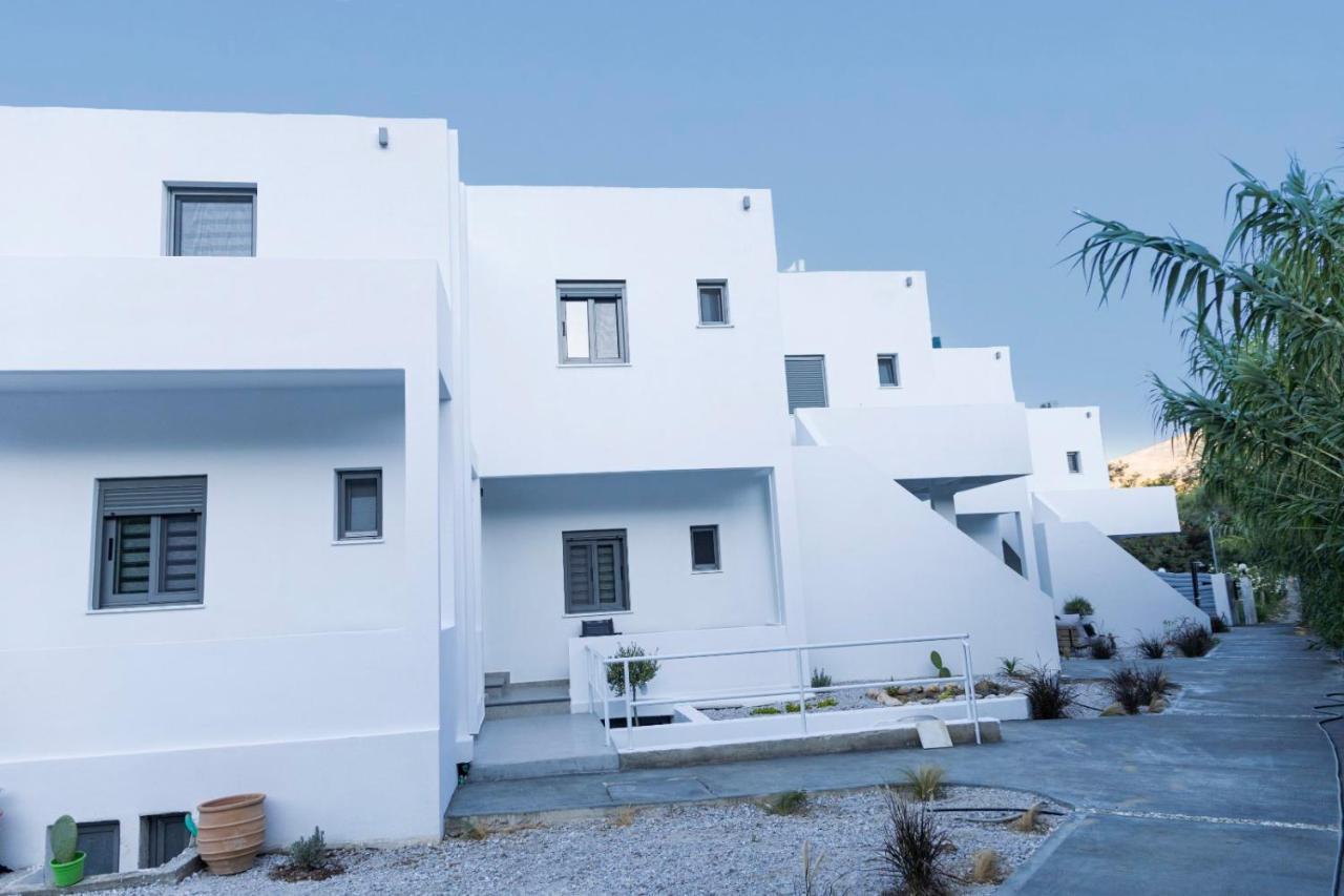Skyros Blue Suites Dış mekan fotoğraf