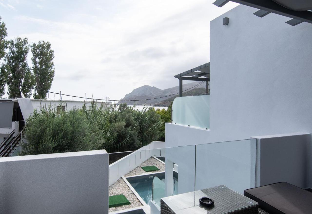 Skyros Blue Suites Dış mekan fotoğraf