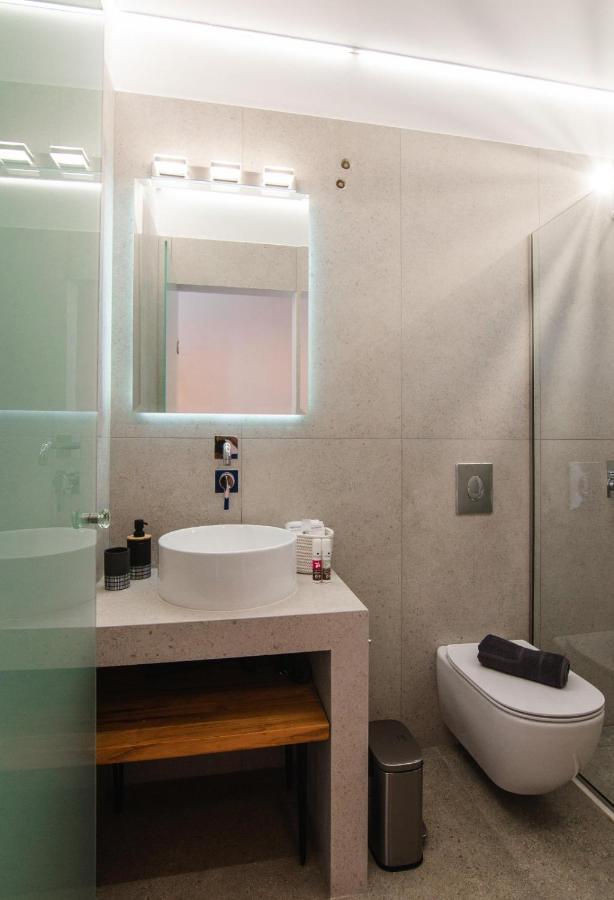 Skyros Blue Suites Dış mekan fotoğraf