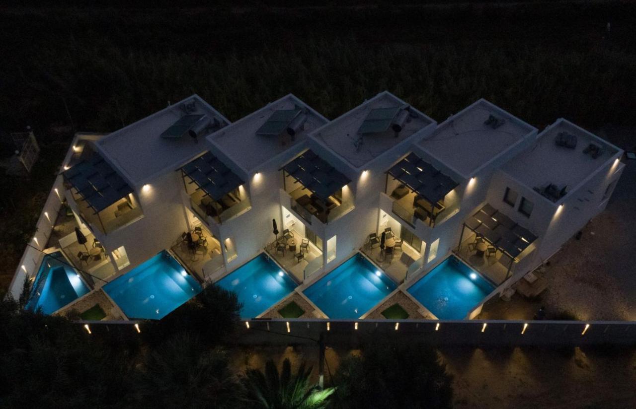 Skyros Blue Suites Dış mekan fotoğraf