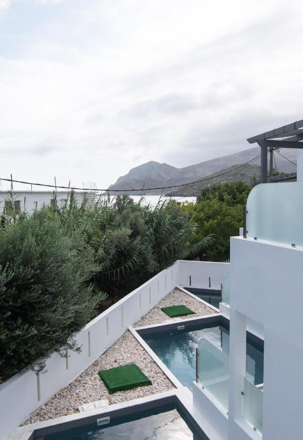 Skyros Blue Suites Dış mekan fotoğraf